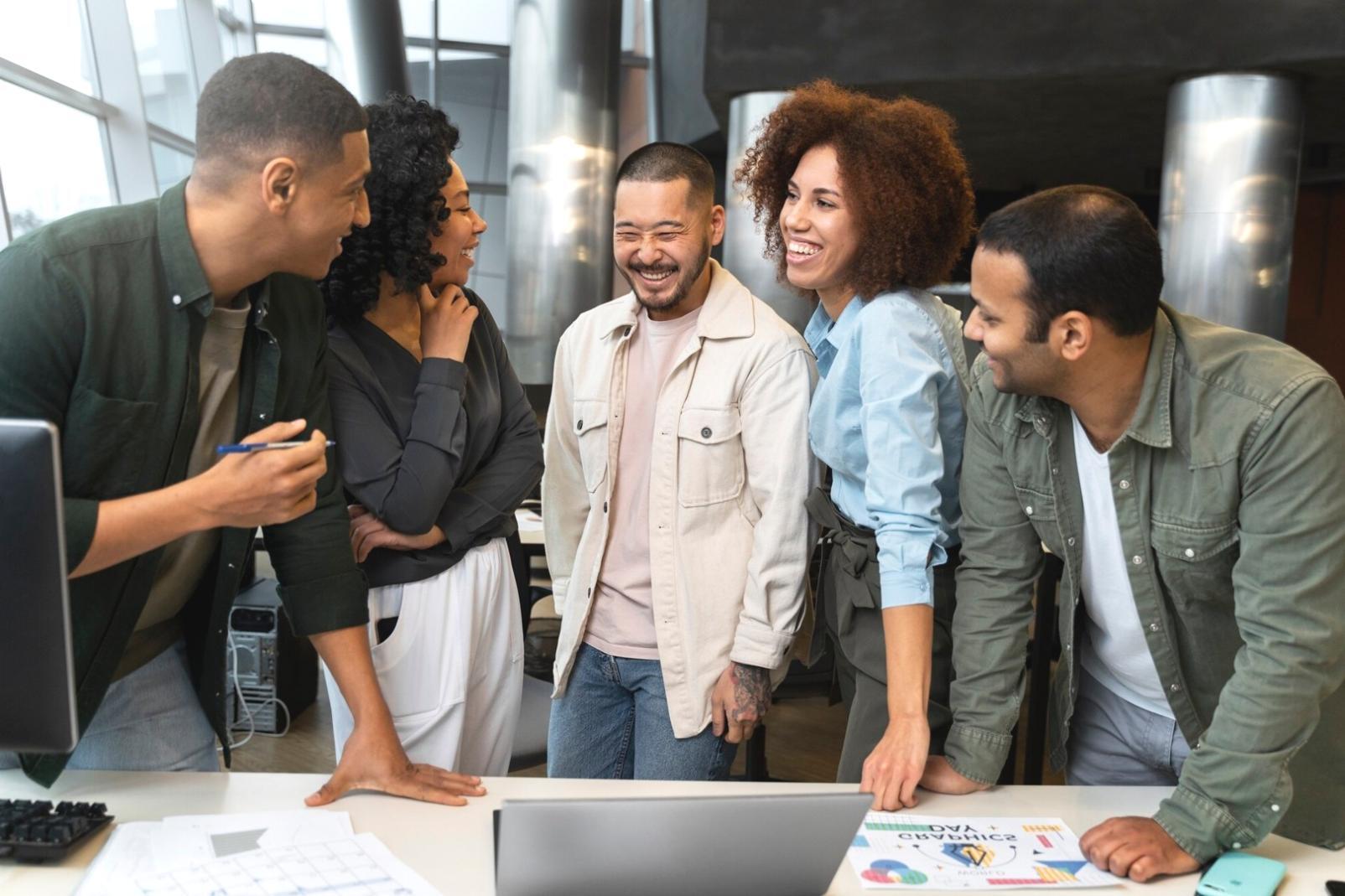 Siloventara-Team beim Erarbeiten von Link-Building-Strategien